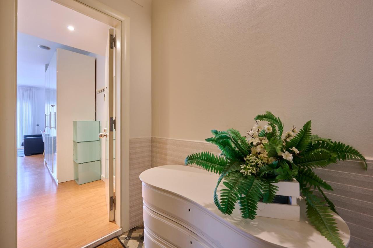 Precioso Loft En Badalona Centro Apartment Exterior foto